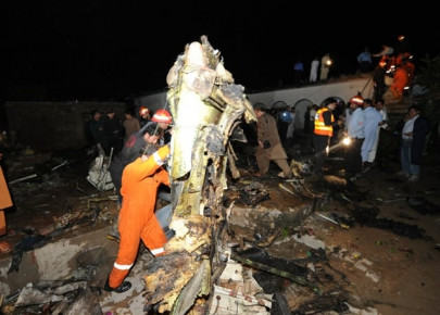 timeline major air crashes in pakistan
