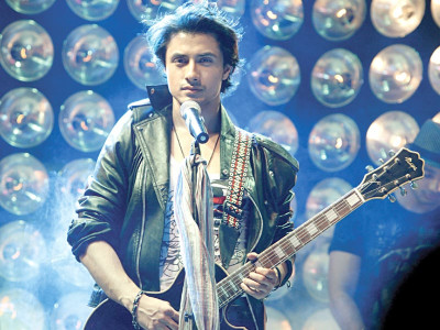 ali zafar to play shahid kapoor s brother