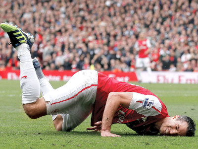 football arsenal s challenge falls flat at home football arsenal s challenge falls flat at home