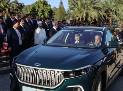 erdogan gifts e vehicles to zardari shehbaz