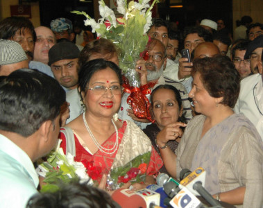 after 14 years lollywood superstar shabnam returns to pakistan after 14 years lollywood superstar shabnam returns to pakistan