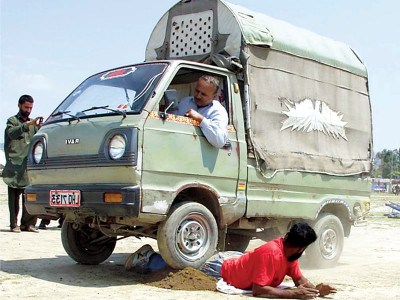 cultural show jashn i hazara festival kicks off