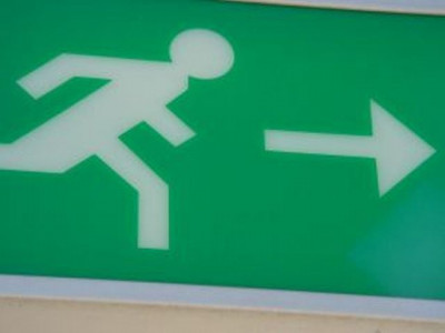 smuggler flees court after verdict evades arrest smuggler flees court after verdict evades arrest