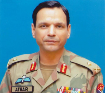 maj gen asim bajwa to replace athar abbas as dg ispr