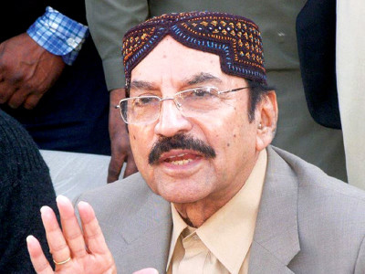 tit for tat sindh cm threatens march on lahore