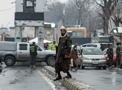 six killed in kabul suicide bombing
