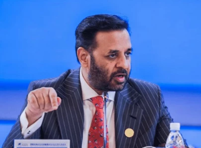 23 000 hiv patients untraceable minister