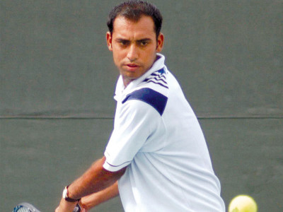 tennis aqeel yasir qualify for 2nd round in singles event