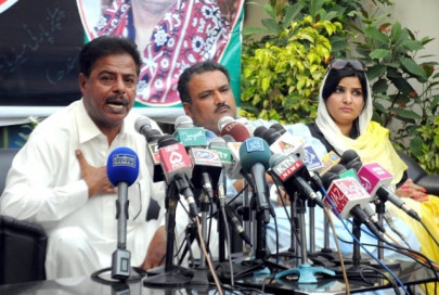 white flag ppp mpas ask criminals to surrender before the courts or media white flag ppp mpas ask criminals to surrender before the courts or media