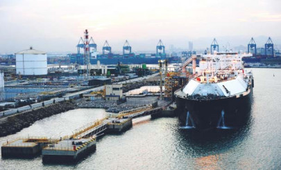 lng import plan in jeopardy as companies miss deadline