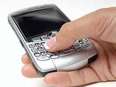 blackberry launches app world in pakistan