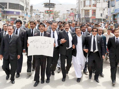 what trespass lawyers boycott courts after scuffle with police