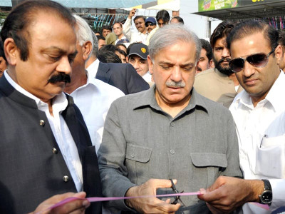 inauguration faisalabad gets new air conditioned buses