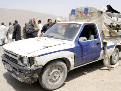 targeted policeman killed in quetta bomb attack