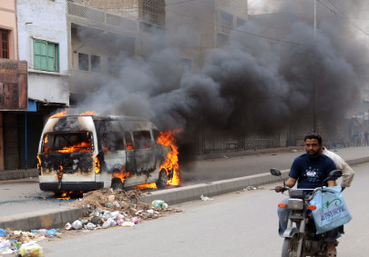 gas leak 12 burned in van accident