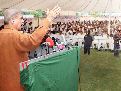 season of politicking shahbaz promises bahawalpur province