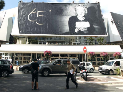 cannes festival puts spotlight on rising stars