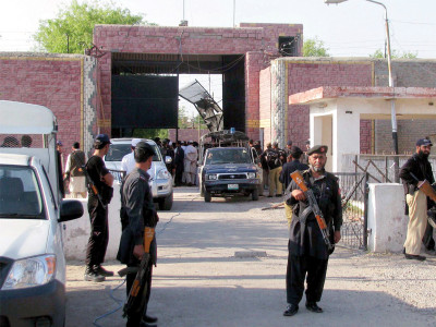 bannu attack taliban release video of brazen jailbreak