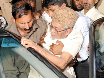 homecoming after 20 years dr chishty finally crosses border