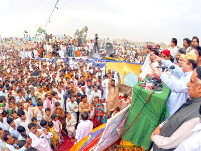 nawaz speaks to sindh you never voted for me but i still love you nawaz speaks to sindh you never voted for me but i still love you