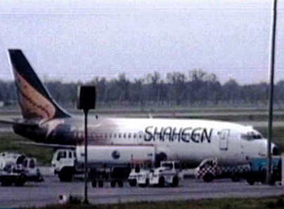 shaheen air fuel tank leak leaves passengers stranded