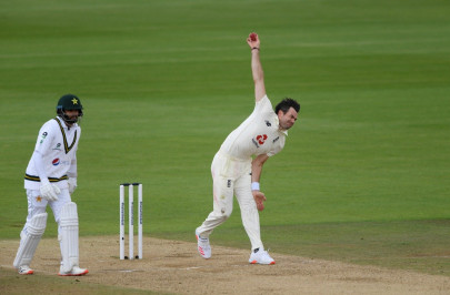 pakistan dismissed for 273 england enforce follow on pakistan dismissed for 273 england enforce follow on