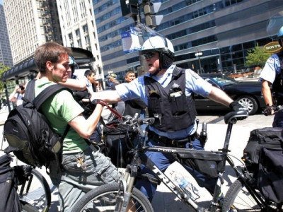 nato 2012 summit as leaders gather chicago stays on edge nato 2012 summit as leaders gather chicago stays on edge