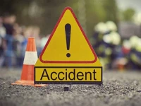 dozens injured in chakwal road crash