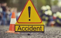 dozens injured in chakwal road crash