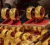 gold falls rs2 400 as global rates retreat gold falls rs2 400 as global rates retreat