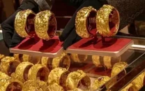gold falls rs2 400 as global rates retreat gold falls rs2 400 as global rates retreat