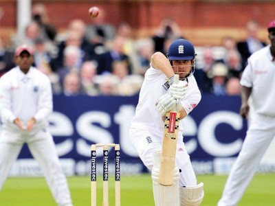 2nd test strauss ready for more hard work