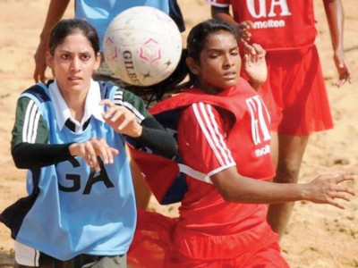 netball teams to show off skills at the beach