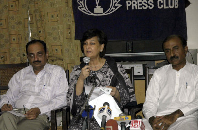 medical fraternity protests against aftab qureshi s killing medical fraternity protests against aftab qureshi s killing