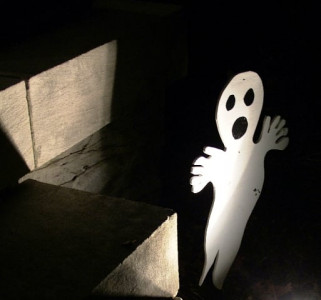 saudi ghost hunters raid haunted hospital saudi ghost hunters raid haunted hospital