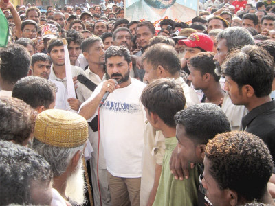 violence in karachi more cases against pac men flounder