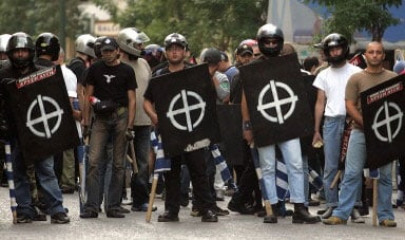 pakistani allegedly beaten up by greek neo nazis