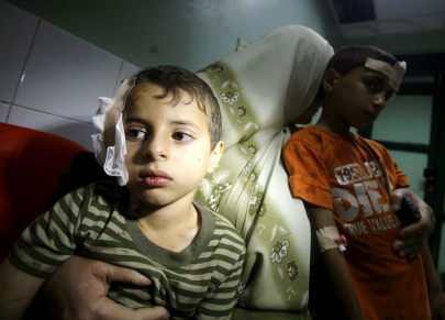 seven palestinians wounded in israeli airstrikes on gaza