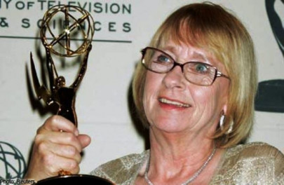 desperate housewives actress kathryn joosten dies at 72 desperate housewives actress kathryn joosten dies at 72