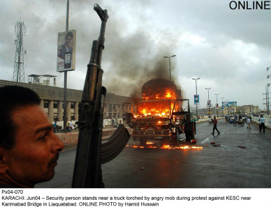 target killings four mqm men among 10 killed