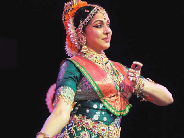 big heroines don t need item numbers hema malini