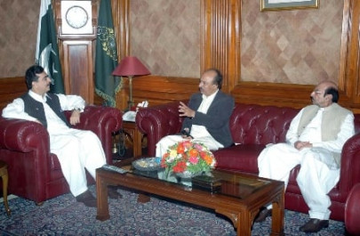 distancing itself ppp to steer clear of case involving chief justice s son