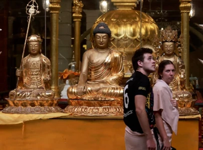 sri lanka approves free tourist visas