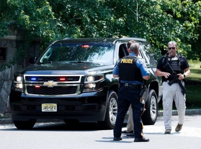 shooting reported near white house complex