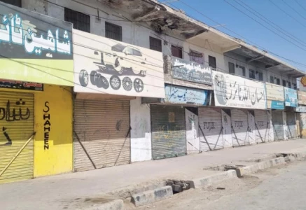 city bazaars in quetta wear a deserted look as traders transporters and doctors observe a shutter down strike across balochistan against increasing lawlessness photo ppi