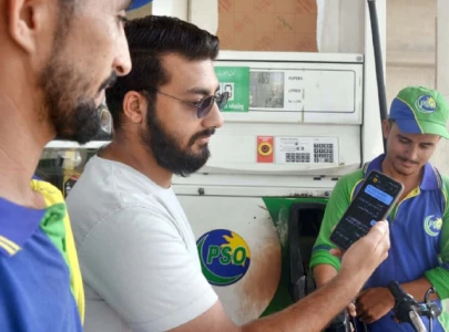 city sets up desks to help motorists get fuel subsidy city sets up desks to help motorists get fuel subsidy