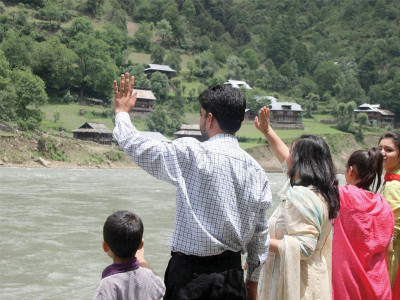 kashmir dispute divided families call for troop withdrawal