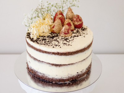 semi naked cakes an absolute must try