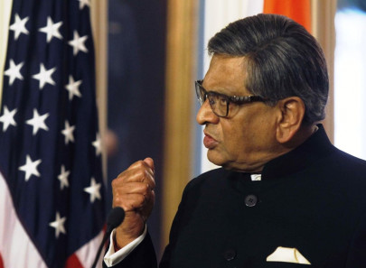 india appeals to clinton on deportation case