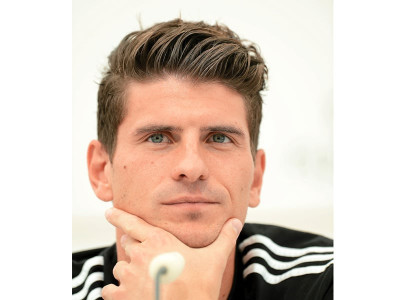 gomez wants to win the title